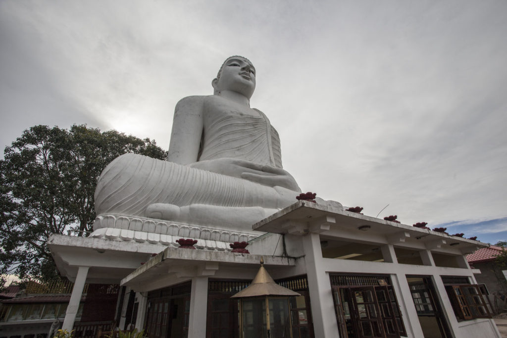 Kandy - Sri Mahabodhi Maha Viharaya - socha detail