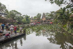 Paláce Ubudu - vodní chrám